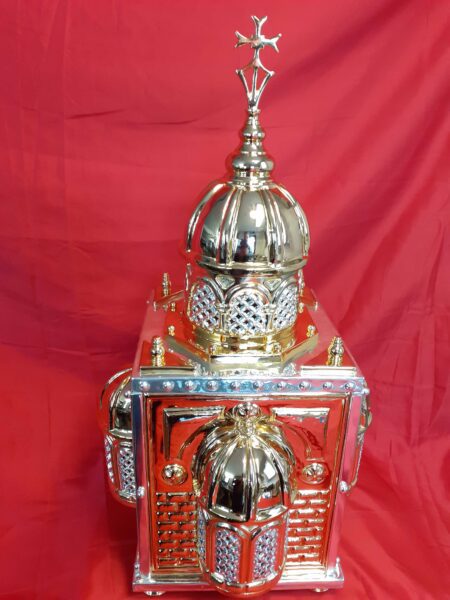 Ασημένιο επίχρυσο αρτοφόριο